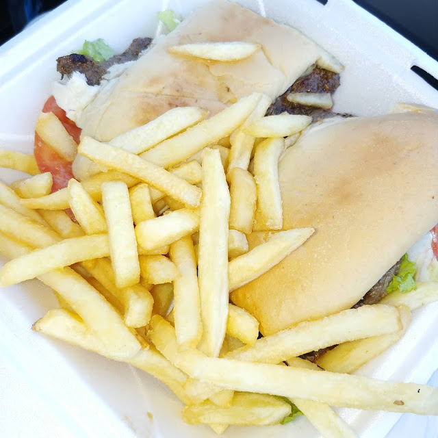 Pan Con Bistec