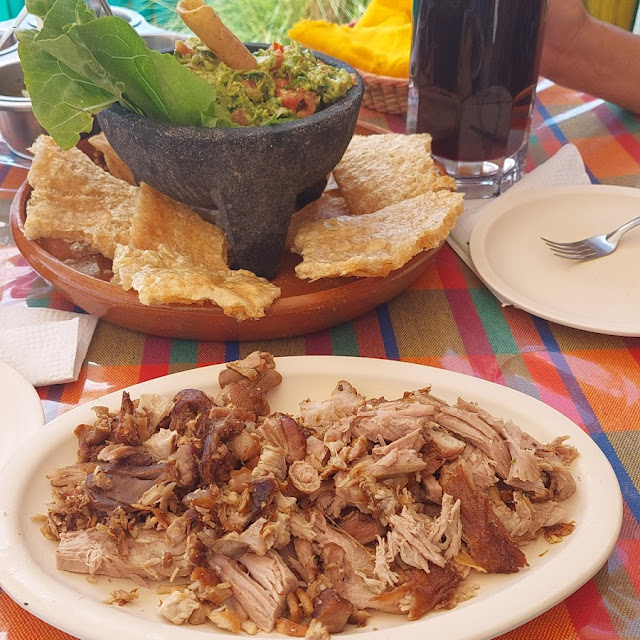 Carnitas de Puerco Surtida