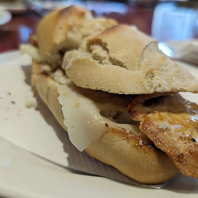 Pitufo Pollo Queso