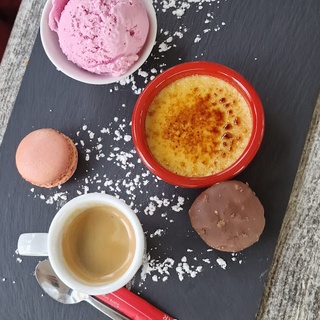 Café Gourmand