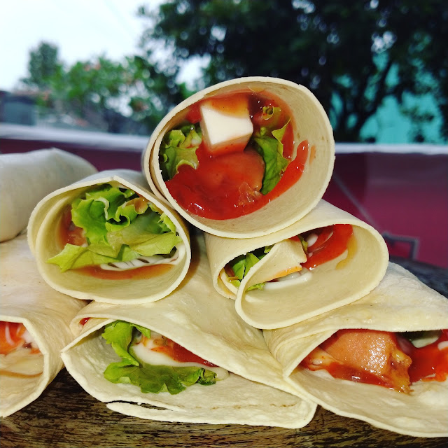 Kebab Sosis Besar