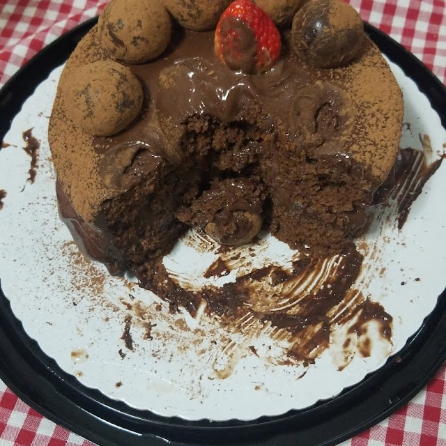 Torta de Brigadeiro Com Morangos