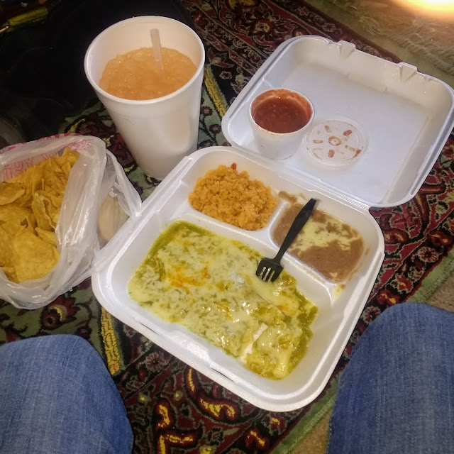 Cheese Enchiladas with Green Sauce