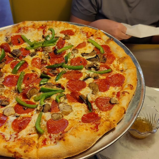 Pepperoni Mushroom and Green Pepper Pizza