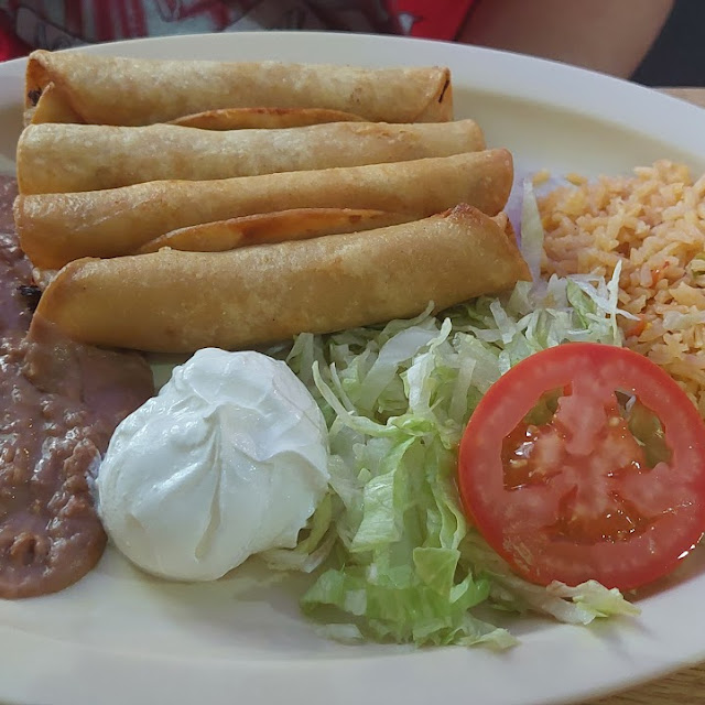 Flautas De Pollo Chicken