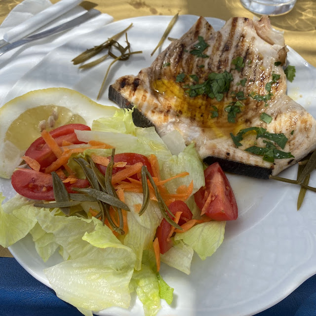 Pesce Spada Alla Griglia Con Contorno