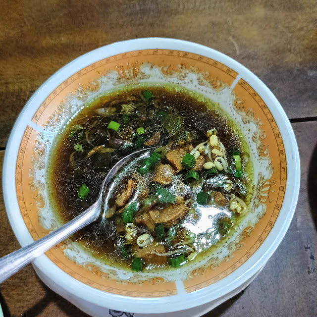 Soto Rawon Khas Jawa Timur
