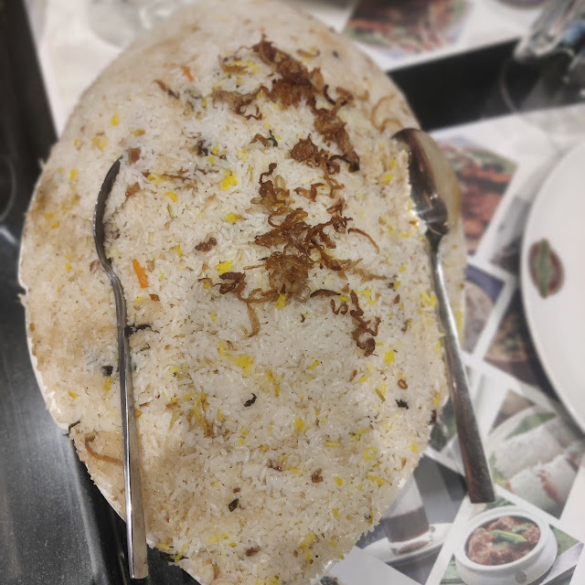Pothi Biriyani Chicken With Egg