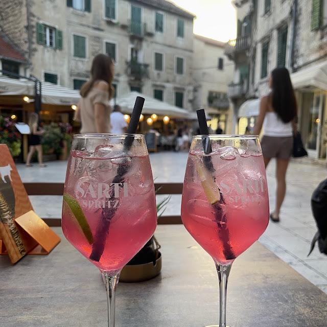 Sarti Spritz Cocktails
