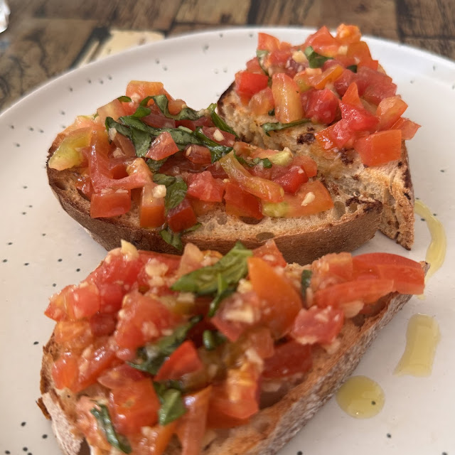 Bruschetta Pomodoro