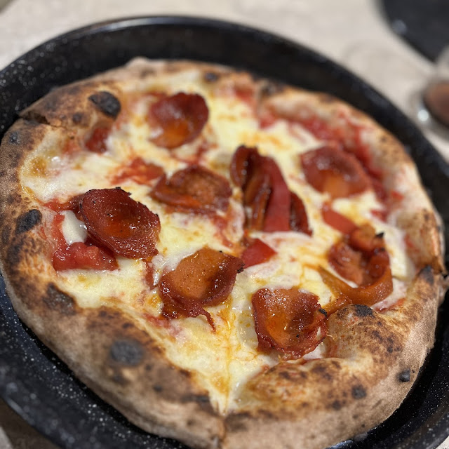 Pizza Lomito Y Morrones