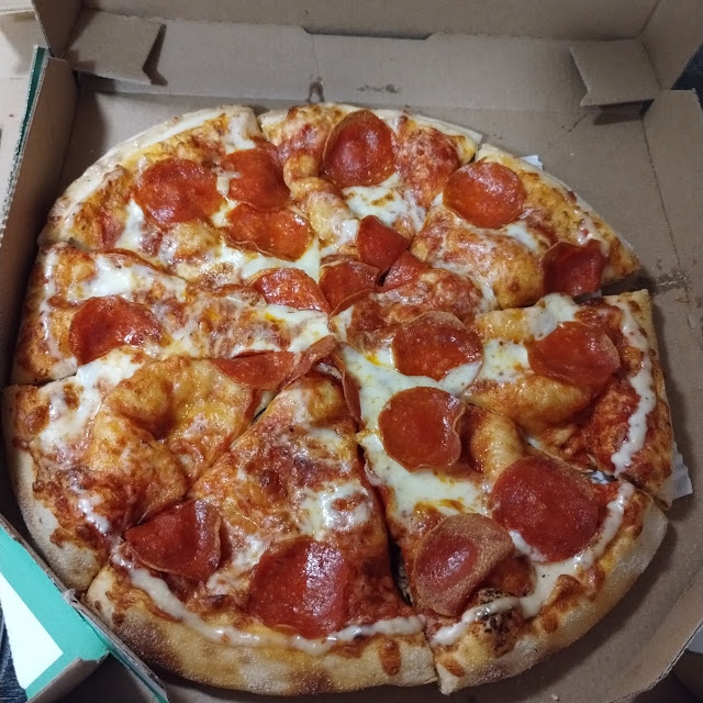 XL Pepperoni Pizza