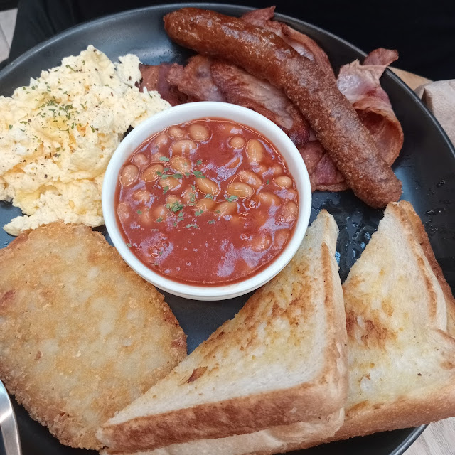 Big Breakfast