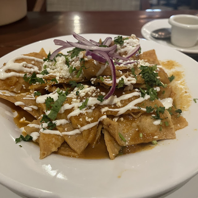 Chilaquiles Con Pollo