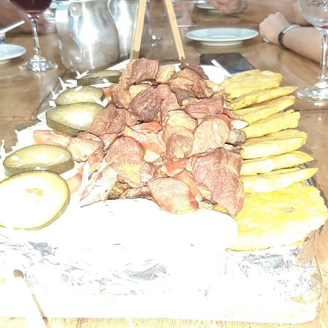 Combo Con Carne de Cerdo