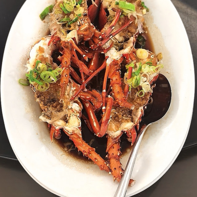 Steamed Lobster with Glass Noodles