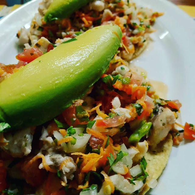Tostadas de Ceviche de Pescado