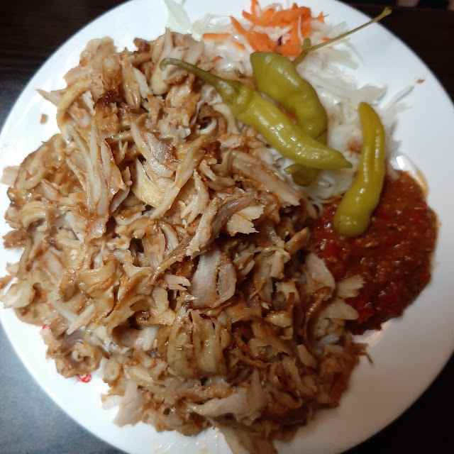 Falafel Teller Mit Hänchen