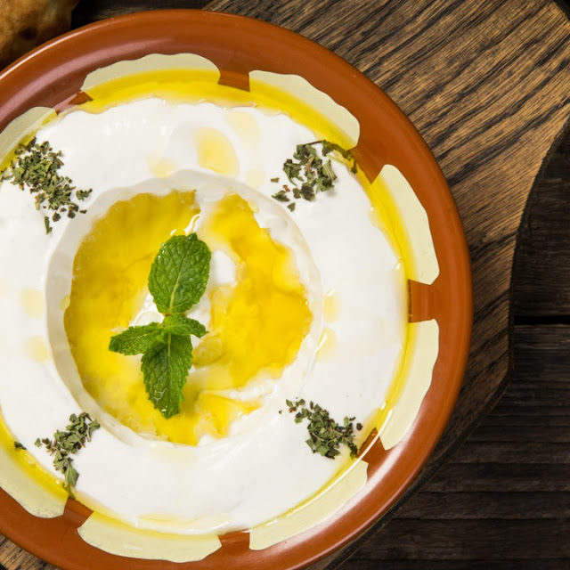 Hummus Beiruti