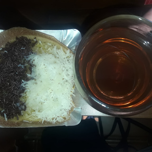 Martabak Mini Dan Teh