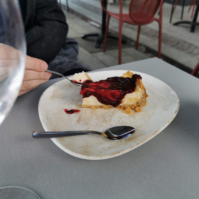 Cheesecake Slice