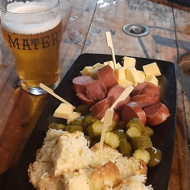 Chopp Artesanal E Tábua Alemã