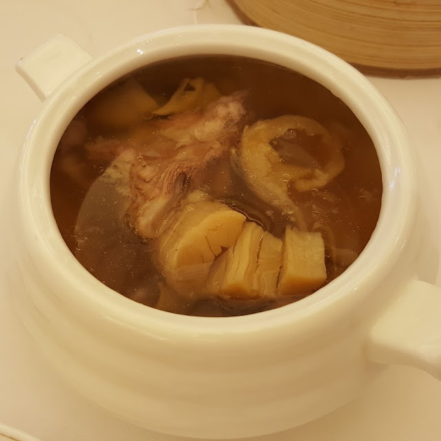 Braised Fish Maw Soup with Bamboo Fungus & Mock Shark Fin Regular