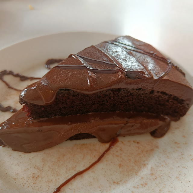 Chocolate Fudge Cake