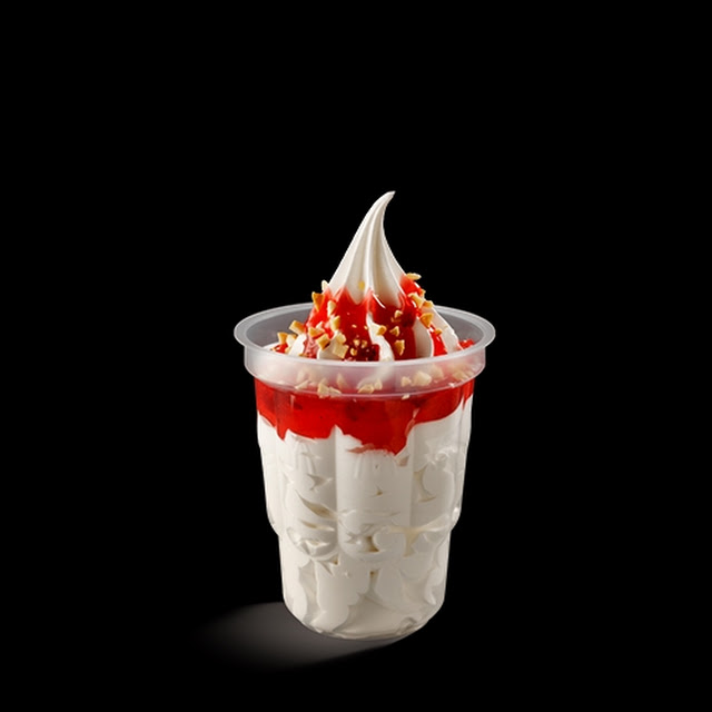 Sundae Calda de Morango