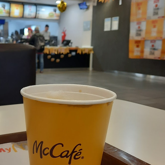 Mc Café E Medialuna