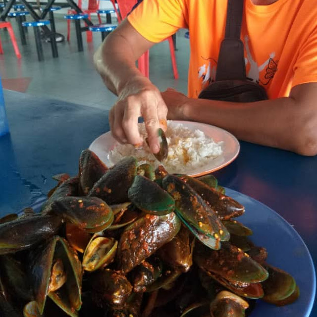 Kupang Masak Goreng Cili