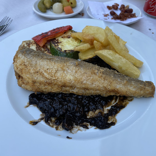 Merluza Con Chipirón