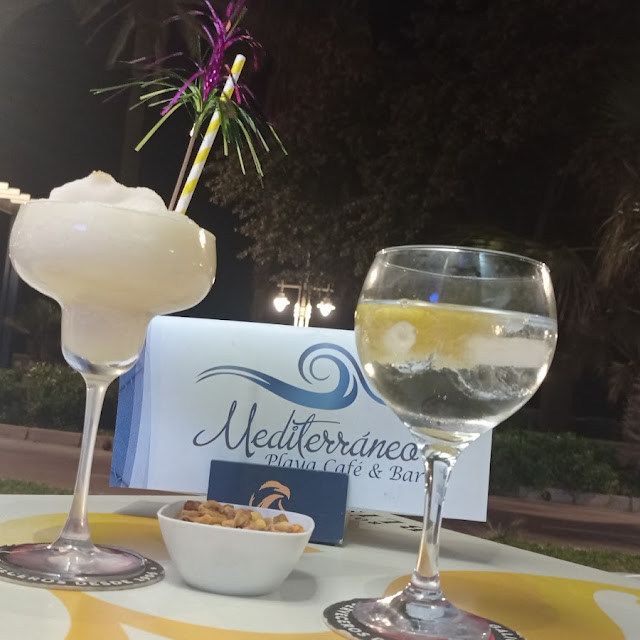 Piña Colada -gin Tonic