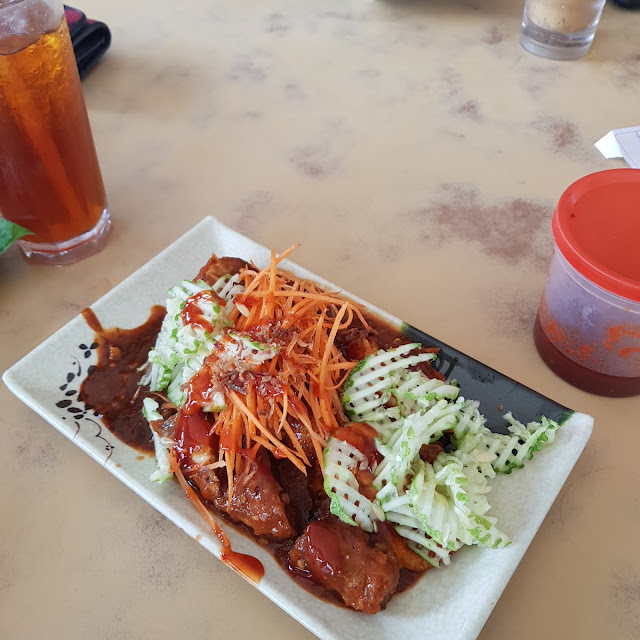 Ayam Tiga Rasa