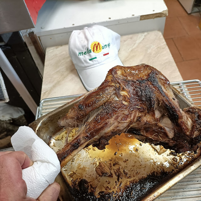 Coscia Di Agnello Al Forno Esagerato