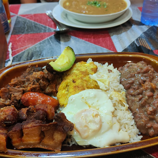 Bandeja Paisa