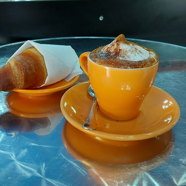 Cappuccio E Brioche