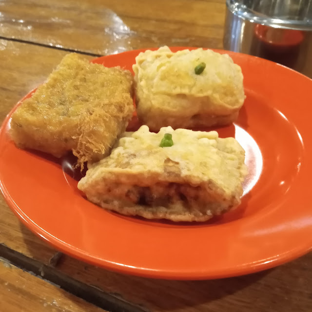 Tahu Isi