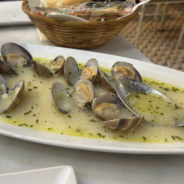 Almejas A la Marinera
