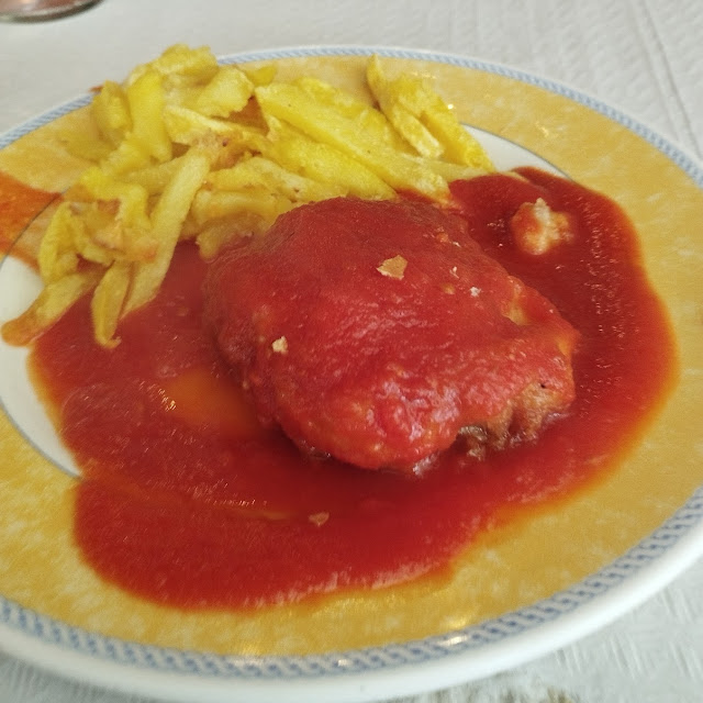 Bacalao Con Tomate