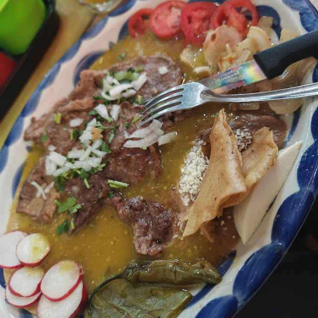 Cecina Con Chilaquiles