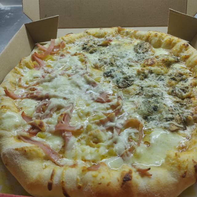 Pizza Pollo Champi Y Jamon