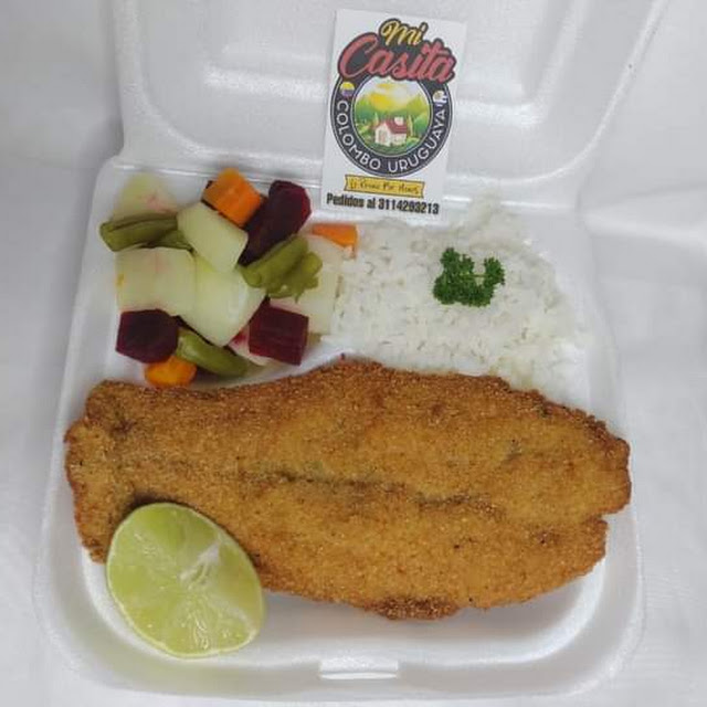 Milanesa de Pescado Con Ensalada