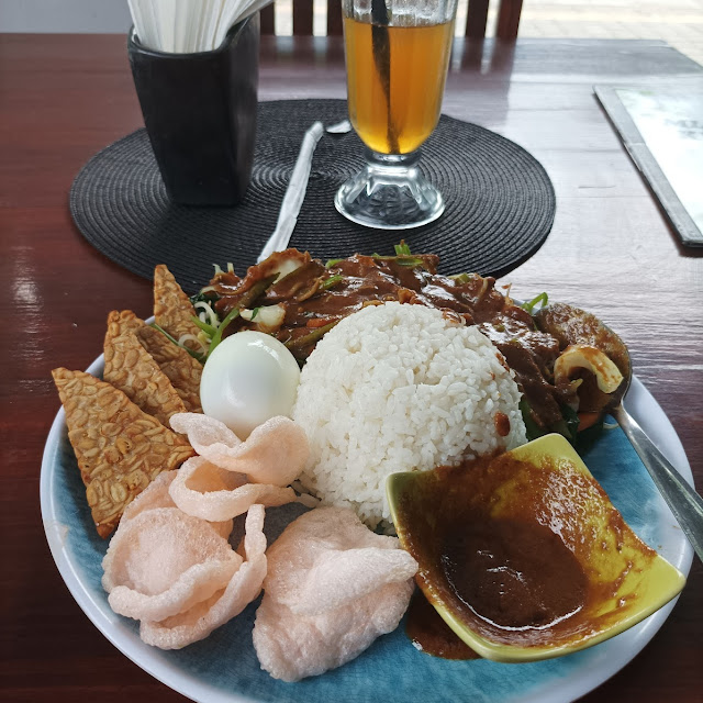 Gado-Gado