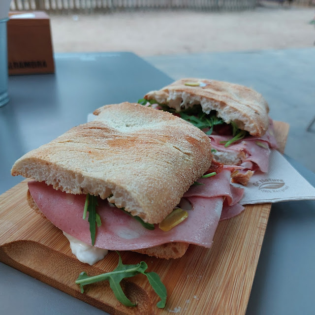 Panini la Bomba