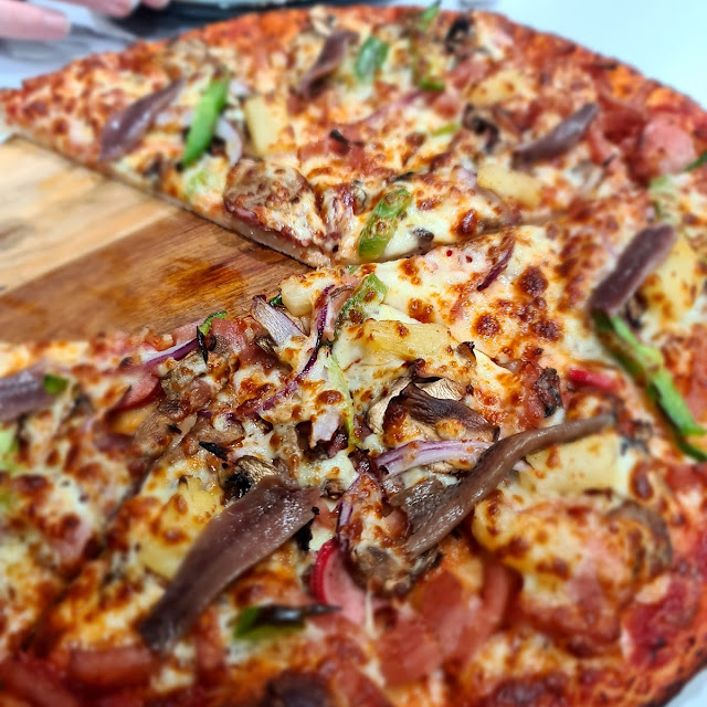 Supreme with Anchovies Pizza