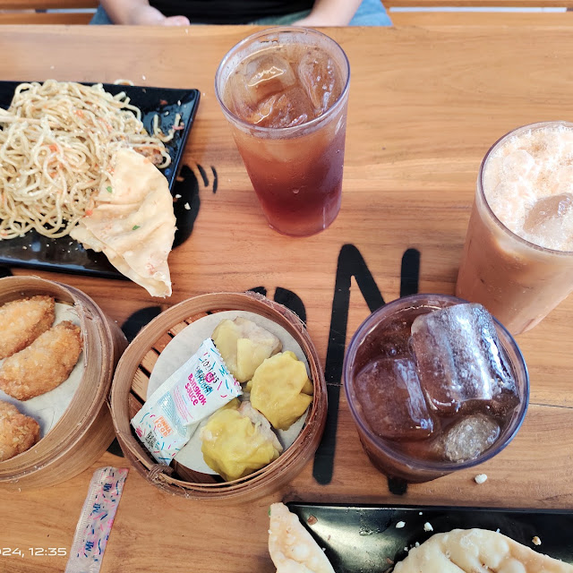Mie Suit Dimsum