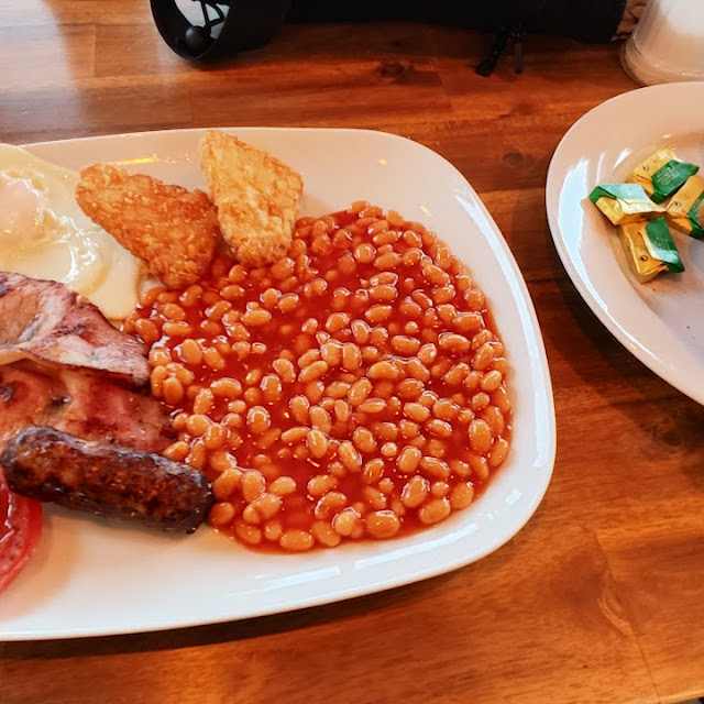 English Breakfast