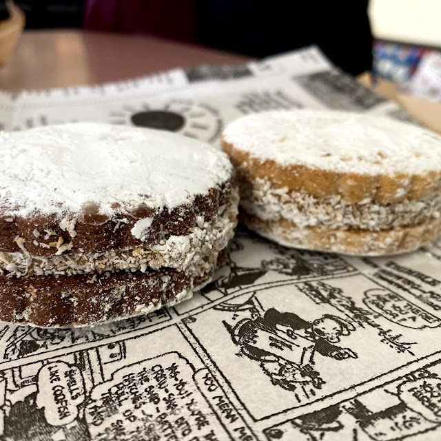 Dulce De Leche Alfajore