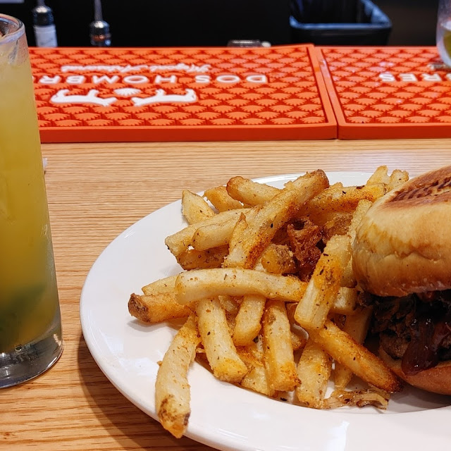 Pulled Pork Burger